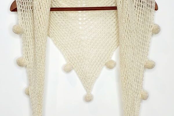 HeartSpun_Shawl_with_pompoms