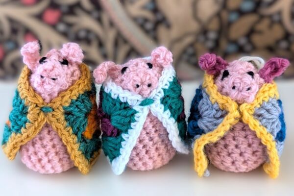 Pigs in Blankets Crochet Kit