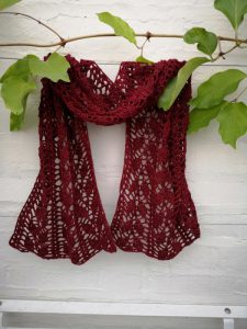 Harmony-of-leaves-scarf