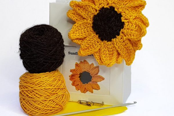 Sunflower_brooch_kit