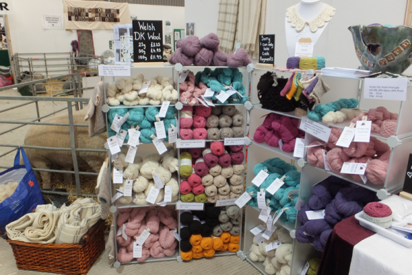 Woolly-Chic-wool
